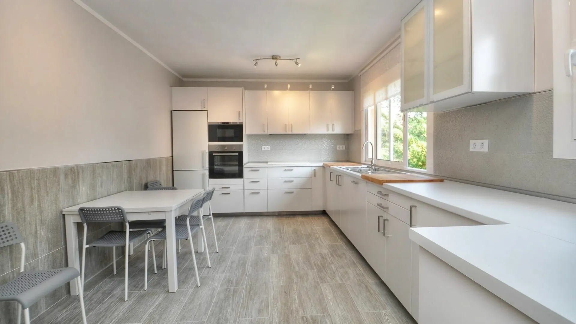 Big Apartment Caprabo Lloret de Mar Spanien