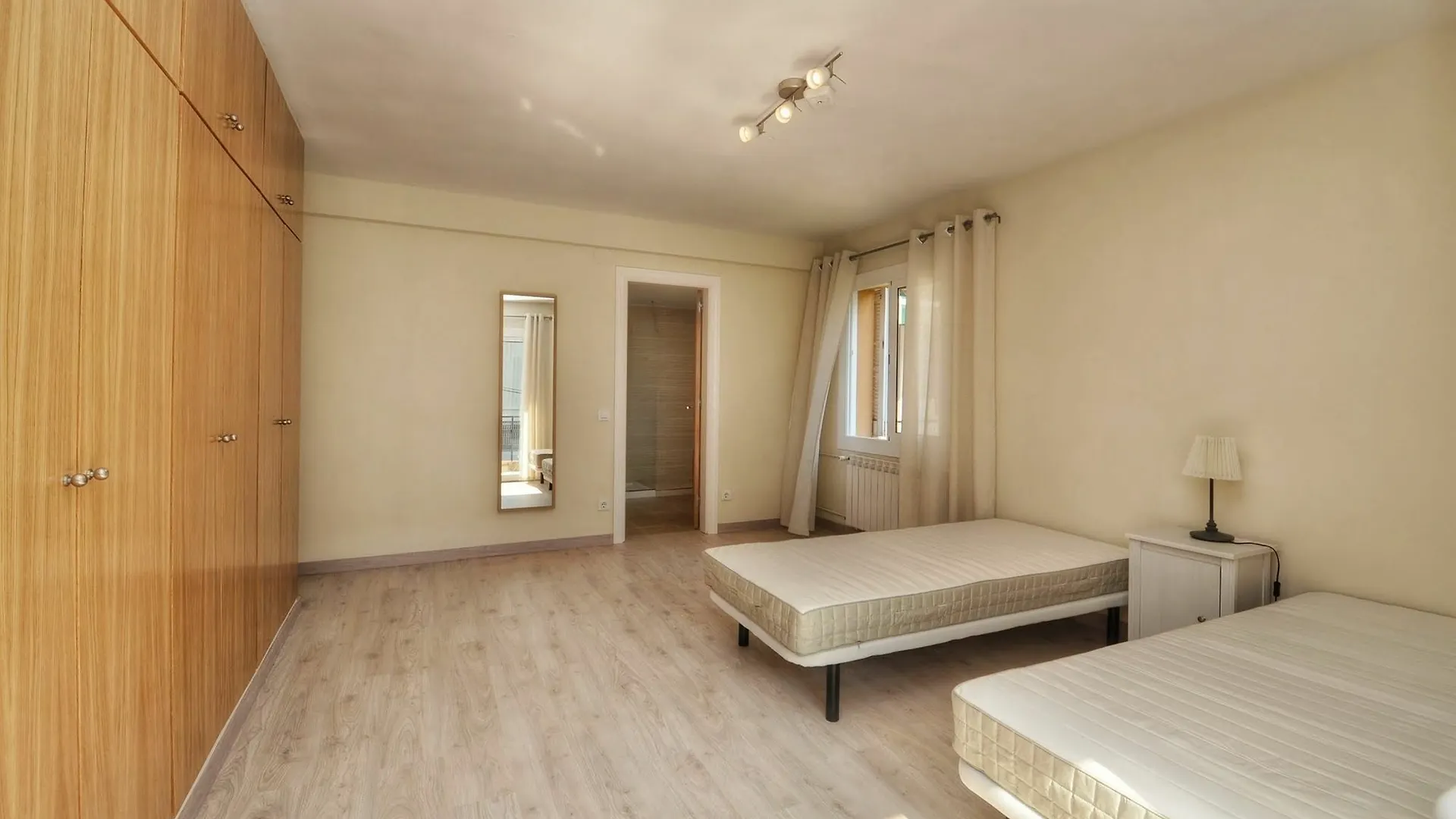Big Apartment Caprabo Lloret de Mar